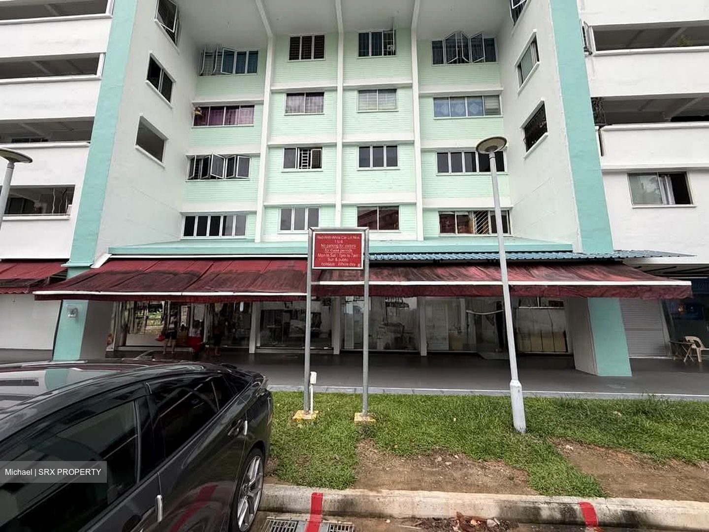 Tampines Street 21 (D18), Shop House #568010551